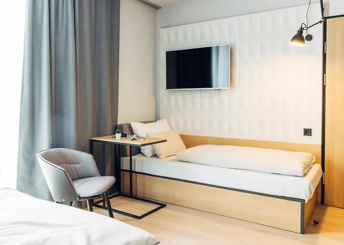 Harry's & 3* Bischofshofen